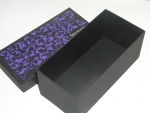 Коробка арт.128 (чёрно-фиолетовая с узором)